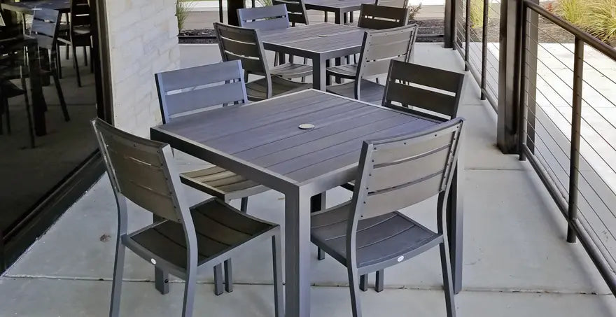 Outdoor Aluminum Dining Tables