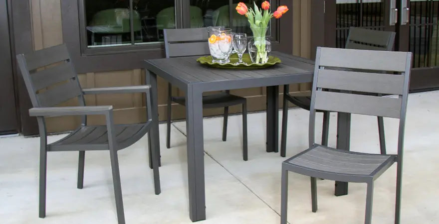 Outdoor Aluminum Dining Tables