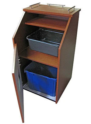 Deluxe Bussing Station