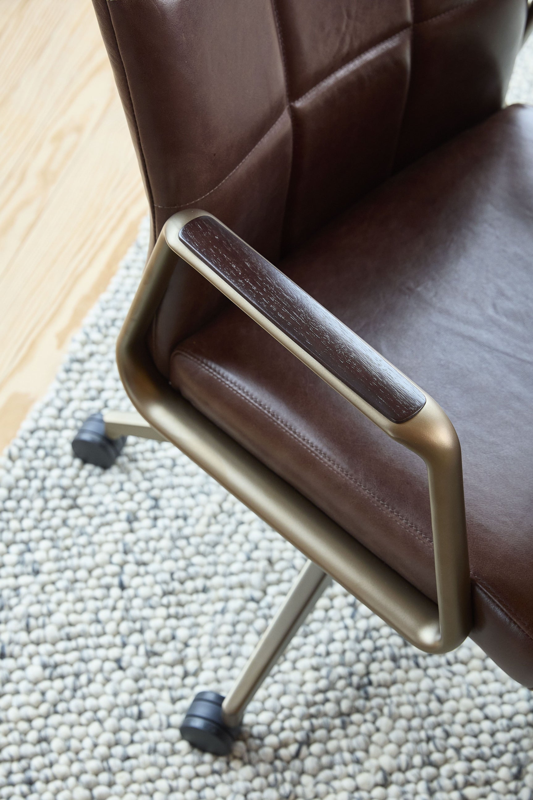 Cosgrove Executive Chair